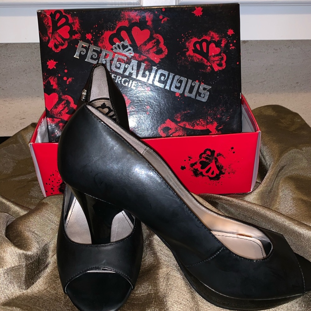 Fergalicious pumps by Fergie